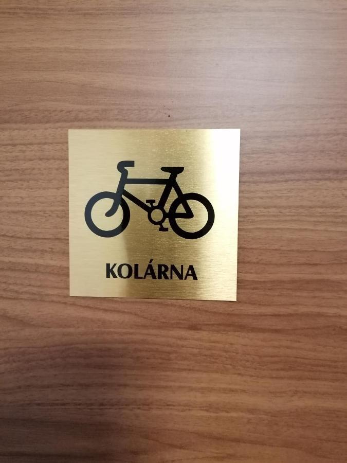 Apartmany Na Namesti Boží Dar Eksteriør bilde