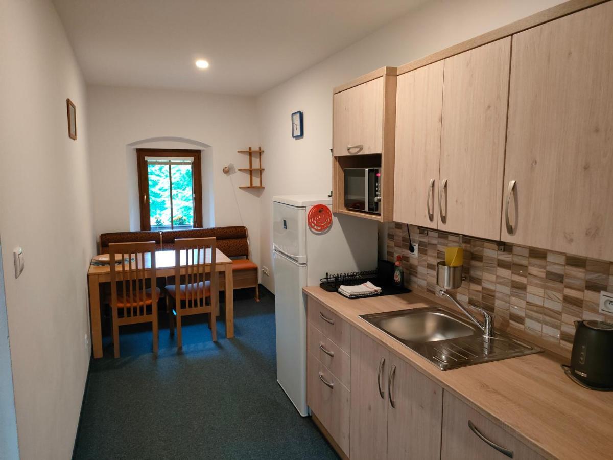 Apartmany Na Namesti Boží Dar Eksteriør bilde