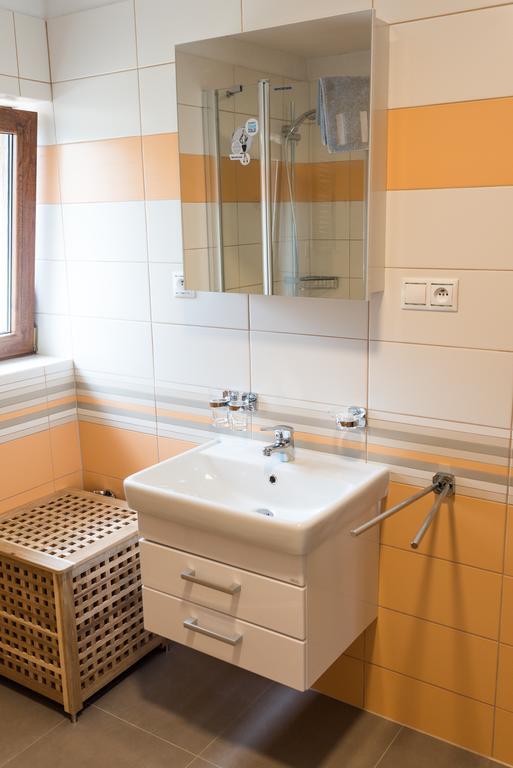 Apartmany Na Namesti Boží Dar Eksteriør bilde